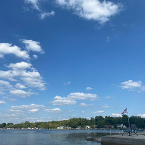 Meet your Posher, Synee